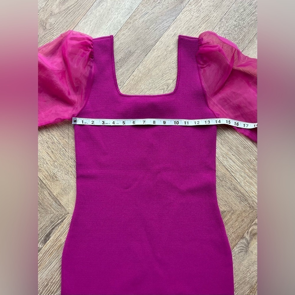 NEW HOUSE OF HARLOW - Bodycon Dress with Sheer Sleeves - Picture 8 of 16